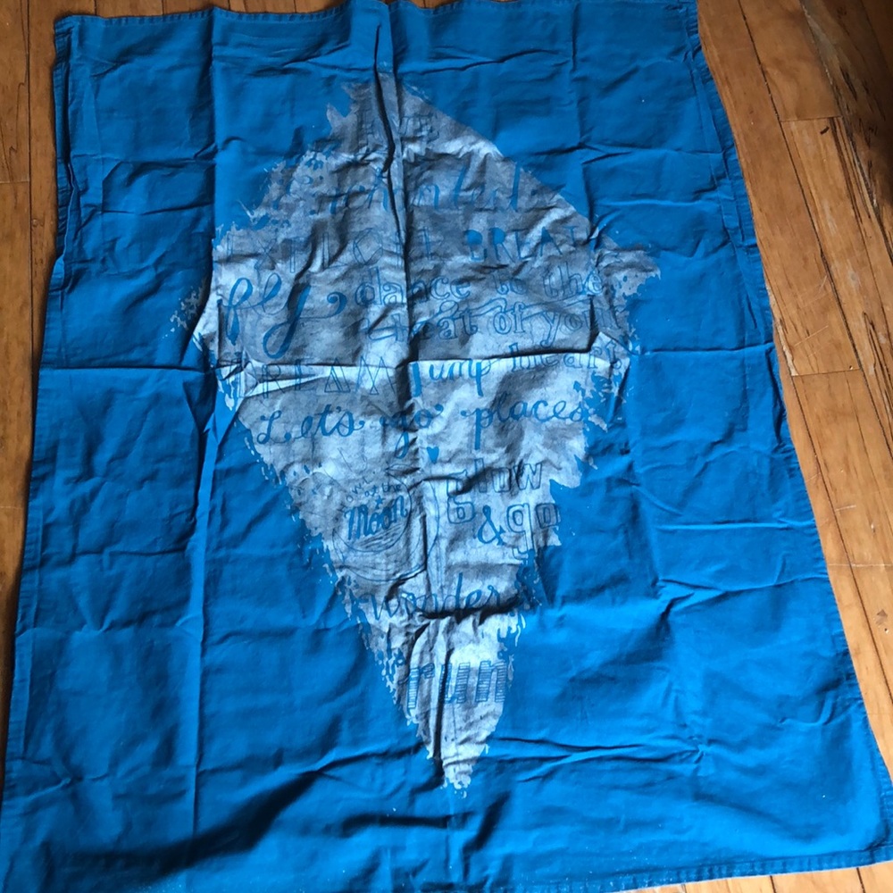Ivivva room banner